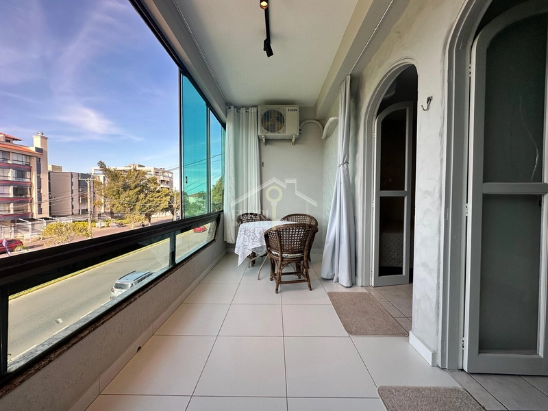 Apartamento de 2 dormitórios, mobiliado, vaga privativa em Atlântida: 12ª foto da galeria de imagens do imóvel