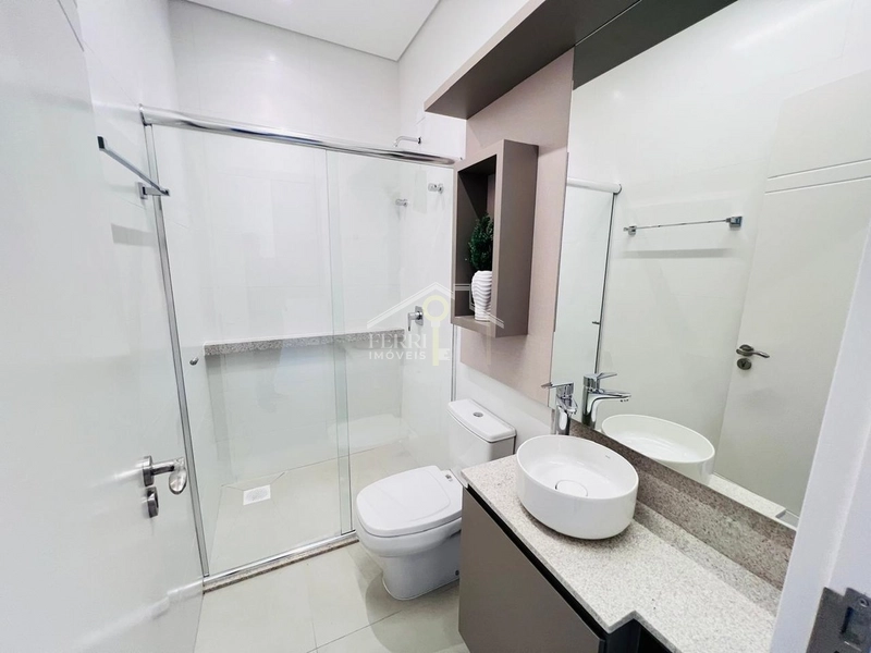 Casa beira lago no Condomínio Murano: 23ª foto da galeria de imagens do imóvel