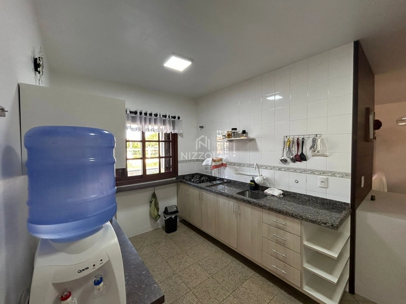 Casa com 3 dormitórios, totalmente mobiliada, decorada, com piscina: 6ª foto da galeria de imagens do imóvel