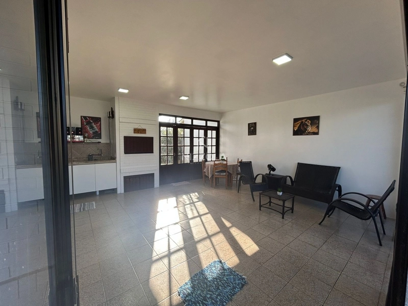 Casa com 3 dormitórios, totalmente mobiliada, decorada, com piscina: 8ª foto da galeria de imagens do imóvel