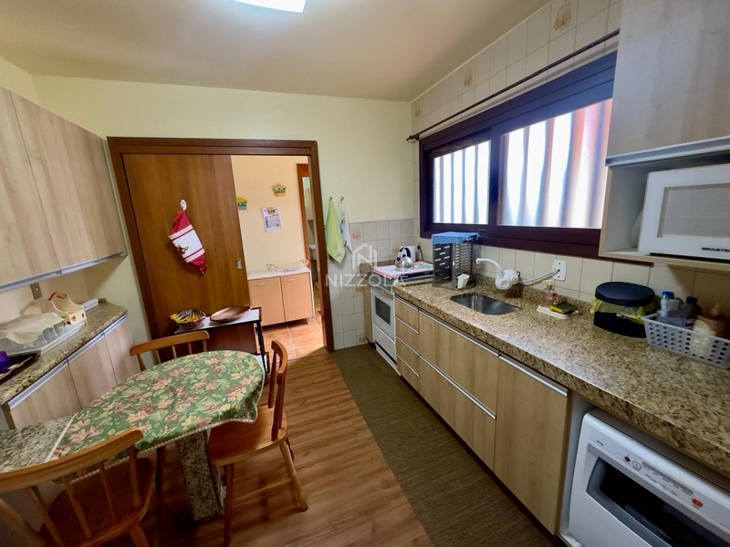 Casa mobiliada, com 3 dormitório sendo 2 suítes no Centro de Xangri-lá: 8ª foto da galeria de imagens do imóvel