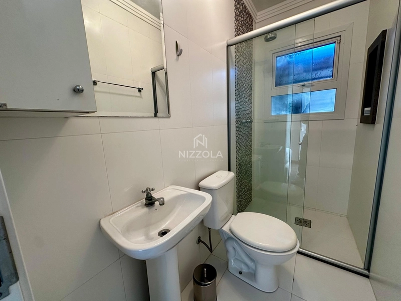 Casa com 5 dormitórios, sendo uma suíte, salão de festas, em Xangri-lá: 15ª foto da galeria de imagens do imóvel