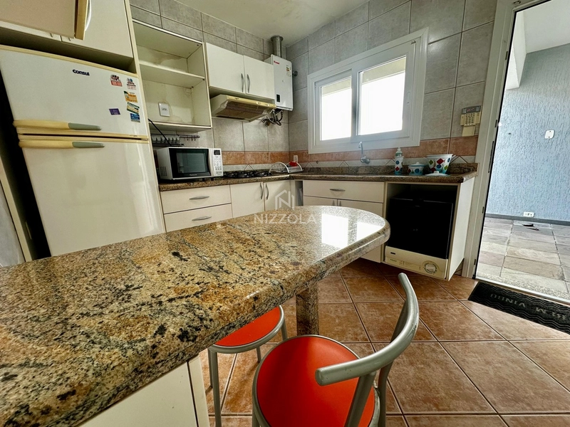 Casa com 5 dormitórios, sendo uma suíte, salão de festas, em Xangri-lá: 7ª foto da galeria de imagens do imóvel