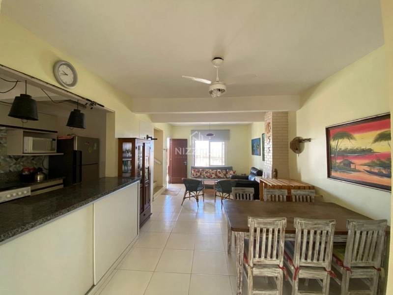 Sobrado com duas suítes na beira mar de Xangri-lá: 9ª foto da galeria de imagens do imóvel