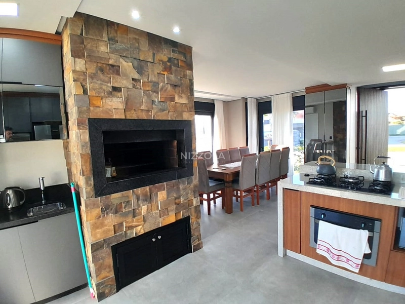 Sobrado de esquina, com 4 suítes no condomínio Sunset: 10ª foto da galeria de imagens do imóvel