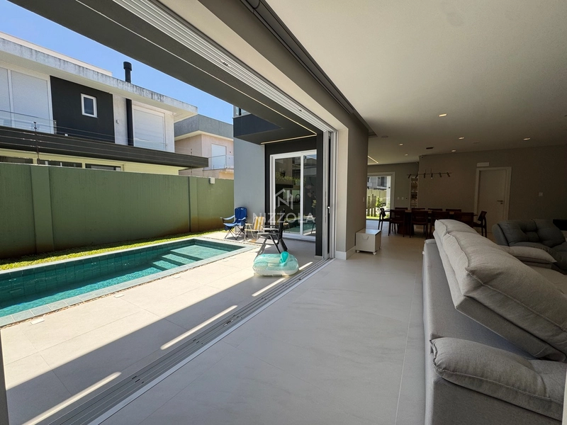 Sobrado com 5 suítes no condomínio Sunset: 6ª foto da galeria de imagens do imóvel