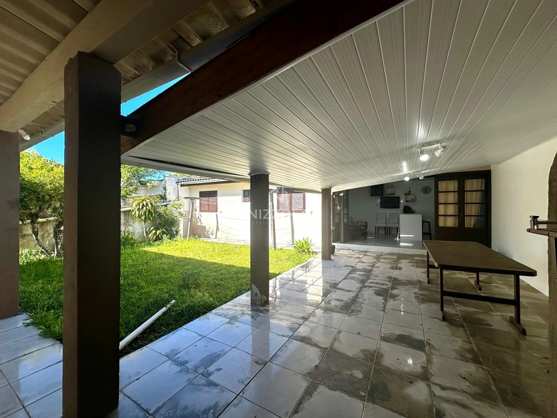 Casa com 5 dormitórios em Atlântida Sul: 17ª foto da galeria de imagens do imóvel