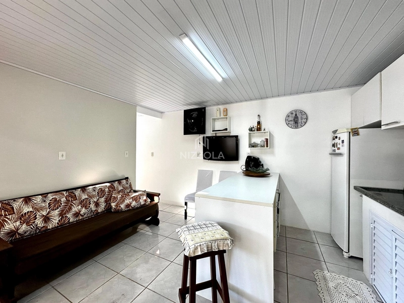 Casa com 5 dormitórios em Atlântida Sul: 10ª foto da galeria de imagens do imóvel