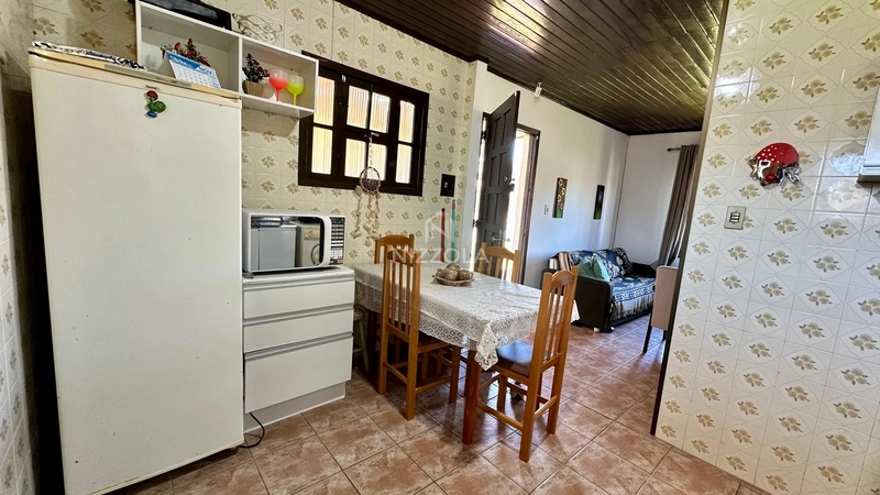 Casa com 2 dormitórios em Atlântida Sul: 5ª foto da galeria de imagens do imóvel