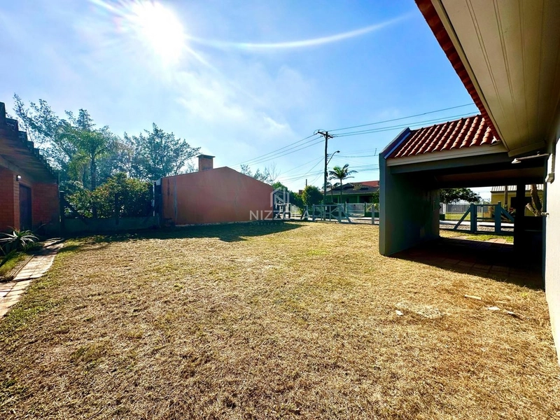 Casa com 3 dormitórios, sendo 1 suíte, em Atlântida Sul: 21ª foto da galeria de imagens do imóvel