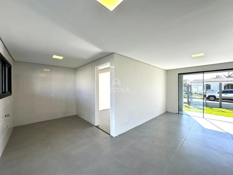 Casa com 2 dormitórios, sendo 1 suíte, em Atlântida Sul: 5ª foto da galeria de imagens do imóvel