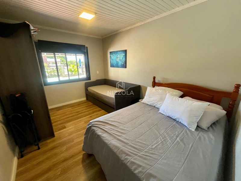 Casa com 4 dormitórios, sendo 2 suítes, no Arpoador em Xangri-Lá: 20ª foto da galeria de imagens do imóvel