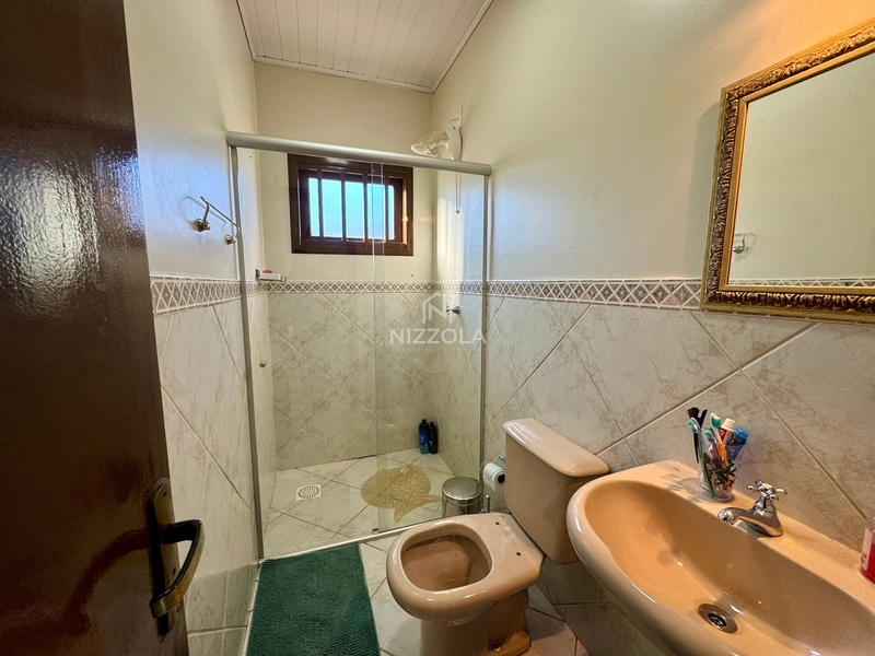 Casa em terreno com 540m² em excelente localização de Atlântida: 17ª foto da galeria de imagens do imóvel