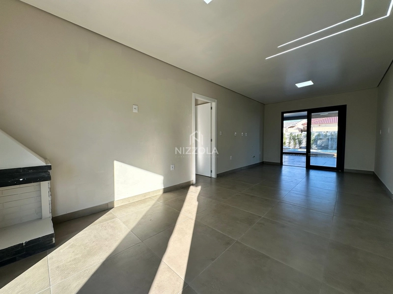 Casa reformada com 3 dormitórios, sendo 1 suíte, em Atlântida Sul: 7ª foto da galeria de imagens do imóvel