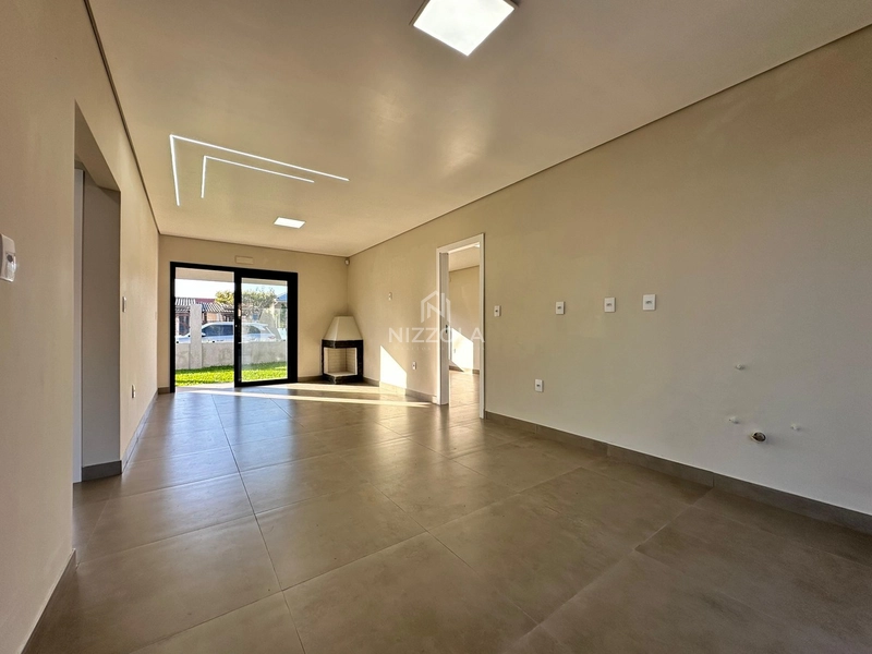 Casa reformada com 3 dormitórios, sendo 1 suíte, em Atlântida Sul: 8ª foto da galeria de imagens do imóvel