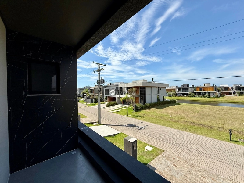 Casa com 4 suítes no condomínio Sunset: 9ª foto da galeria de imagens do imóvel