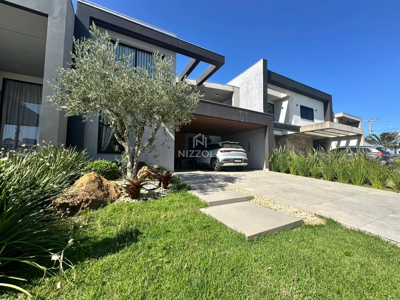 Sobrado com 4 suítes no condomínio Sunset: 2ª foto da galeria de imagens do imóvel