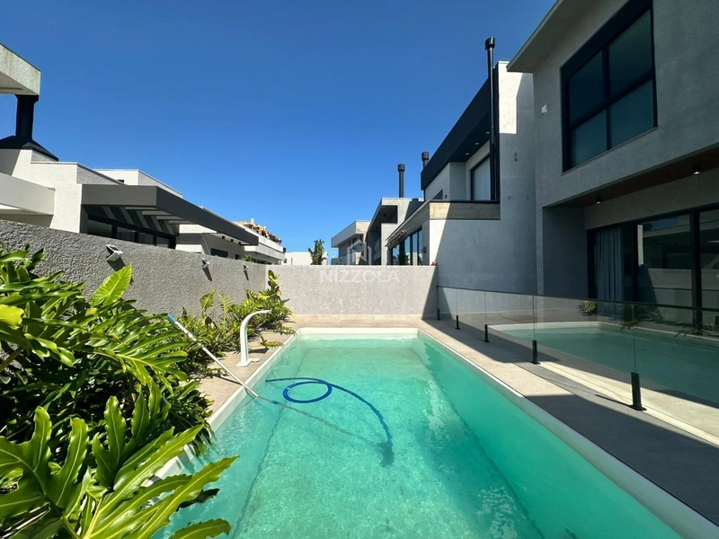 Sobrado com 4 suítes no condomínio Sunset: 13ª foto da galeria de imagens do imóvel