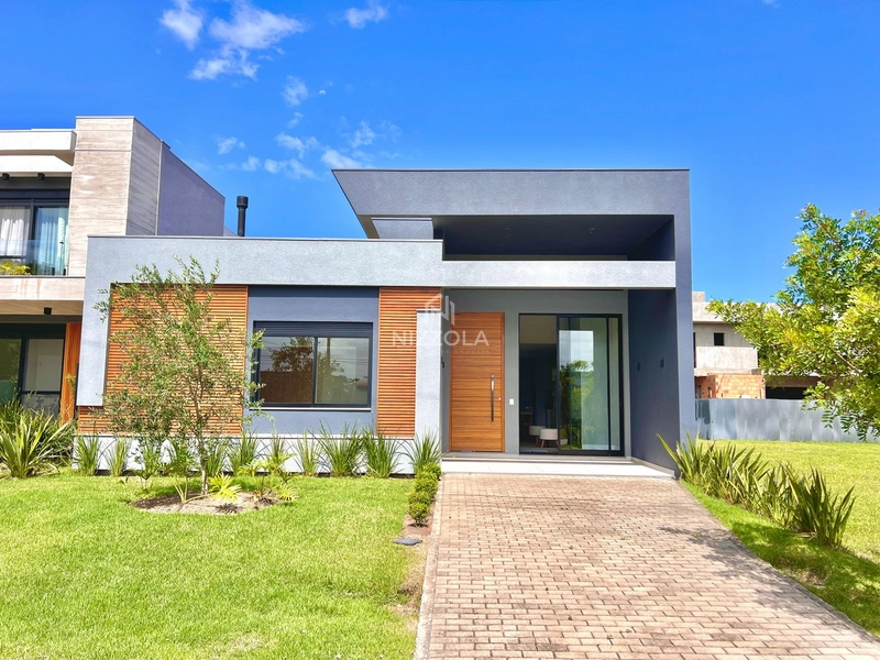 Casa térrea com 4 suítes no Condomínio Sunset