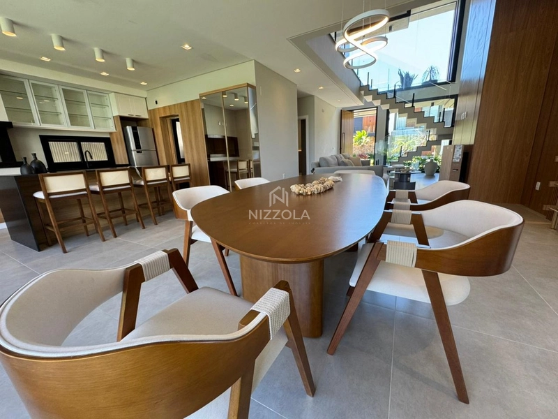 Sobrado com 4 suítes no condomínio Sunset: 8ª foto da galeria de imagens do imóvel