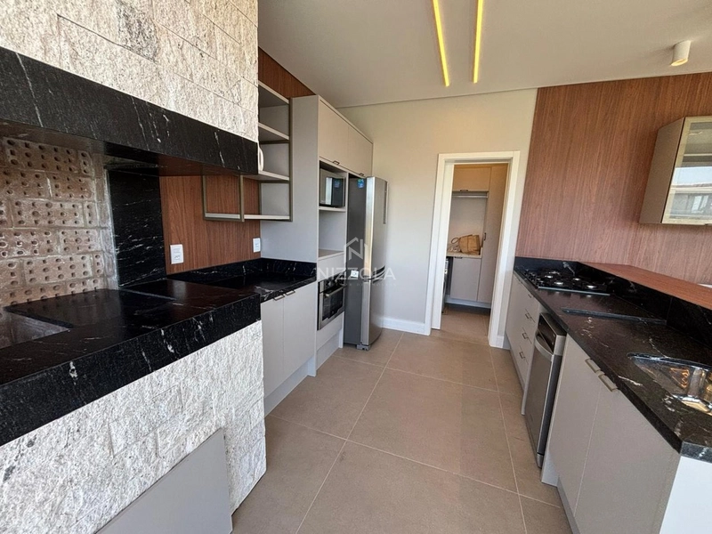 Sobrado beira lago, com 5 suítes, no Condomínio Sunset: 14ª foto da galeria de imagens do imóvel