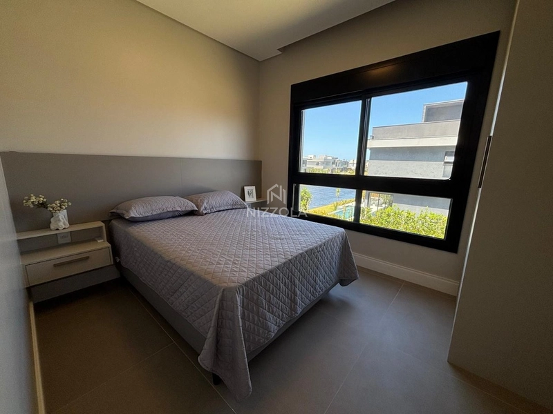 Sobrado beira lago, com 5 suítes, no Condomínio Sunset: 16ª foto da galeria de imagens do imóvel