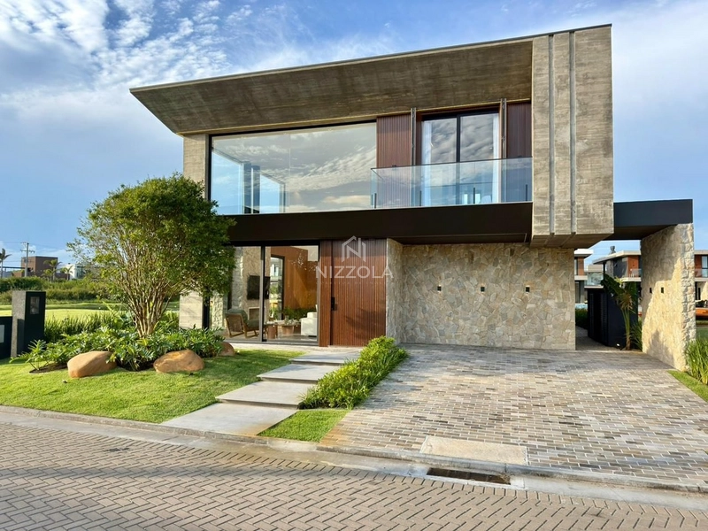 Sobrado alto padrão, com 5 suítes, beira-lago no Condomínio Amare: 2ª foto da galeria de imagens do imóvel