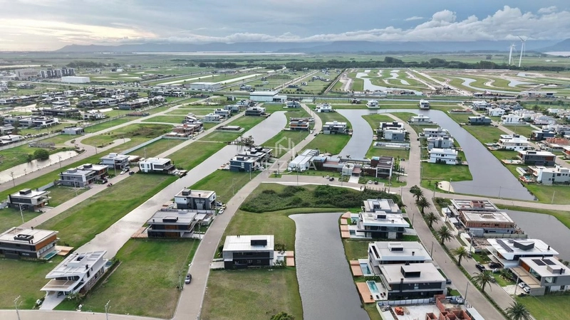 Sobrado alto padrão, com 5 suítes, beira-lago no Condomínio Amare: 70ª foto da galeria de imagens do imóvel