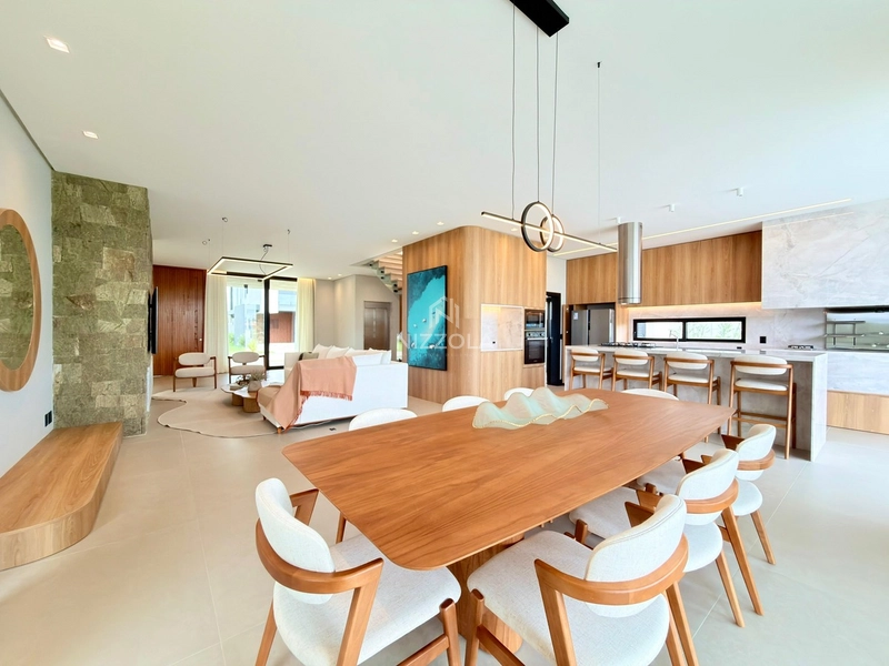 Sobrado beira-lago de alto padrão, com 5 suítes no Amare: 15ª foto da galeria de imagens do imóvel