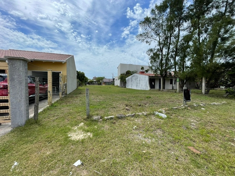 Terreno em Mariápolis.: 2ª foto da galeria de imagens do imóvel
