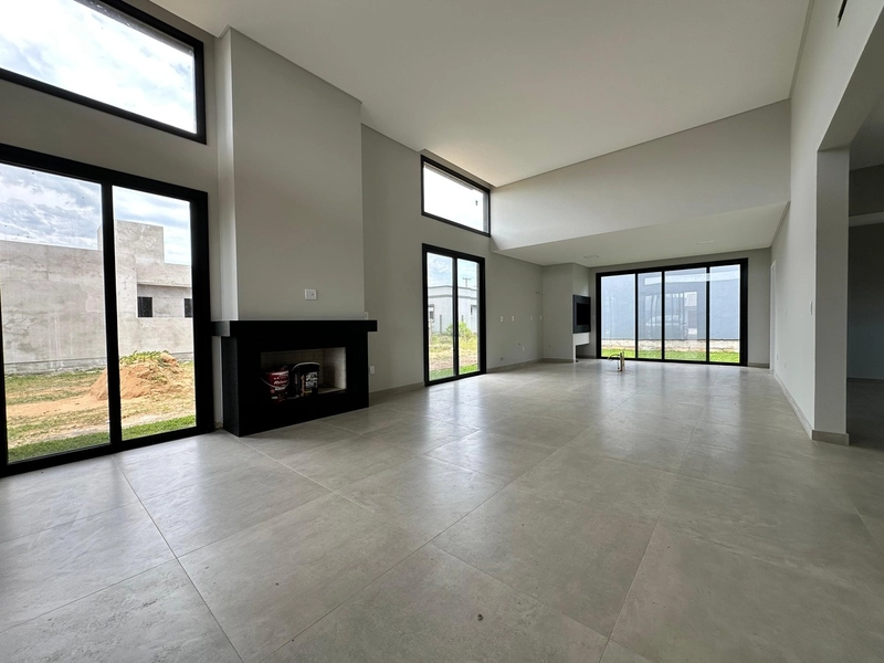 Casa 3 dormitórios sendo 1 suíte, próxima ao centro de Atlântida Sul.: 16ª foto da galeria de imagens do imóvel