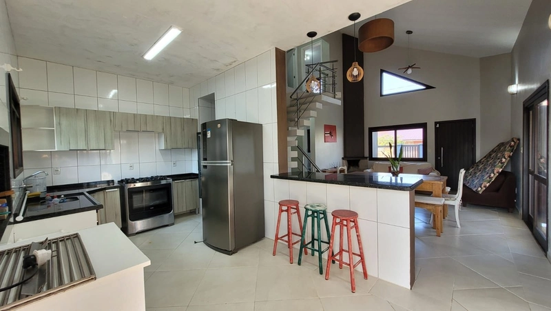 Casa com 4 dormitórios, sendo 2 suítes, em Mariápolis.: 15ª foto da galeria de imagens do imóvel