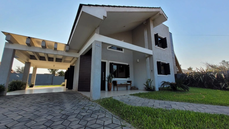 Casa com 4 dormitórios, sendo 2 suítes, em Mariápolis.: 4ª foto da galeria de imagens do imóvel