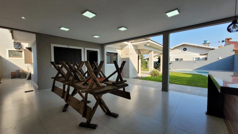Casa com 4 dormitórios, sendo 2 suítes, em Mariápolis.: 7ª foto da galeria de imagens do imóvel