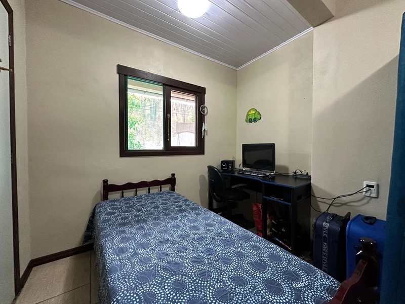 Casa de esquina semimobiliada em Atlântida Sul.: 9ª foto da galeria de imagens do imóvel
