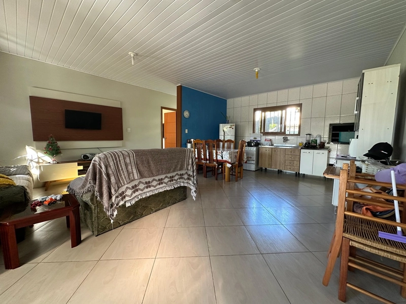 Casa em Mariápolis com 2 dormitórios, mobiliada e decorada.: 1ª foto da galeria de imagens do imóvel