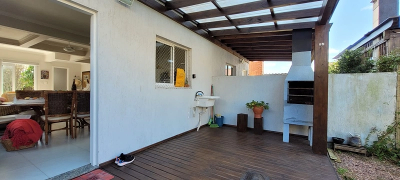 Duplex de 2 dormitórios em Mariápolis: 12ª foto da galeria de imagens do imóvel