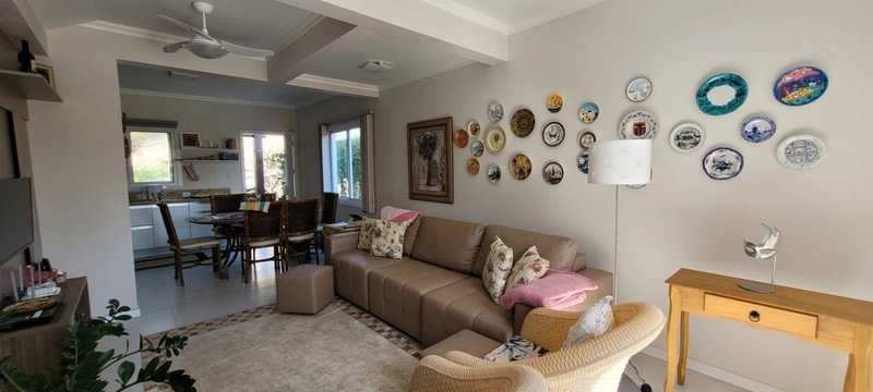 Duplex de 2 dormitórios em Mariápolis: 5ª foto da galeria de imagens do imóvel