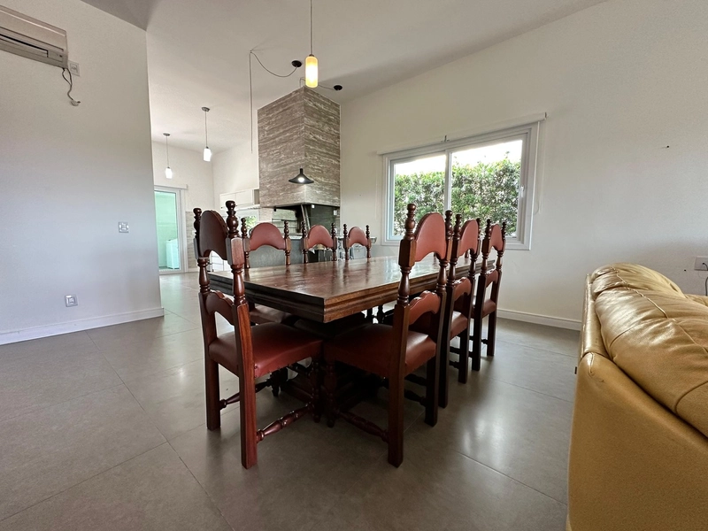 Casa mobiliada no condomínio Atlântico Villas Clube com 4 dormitórios: 6ª foto da galeria de imagens do imóvel