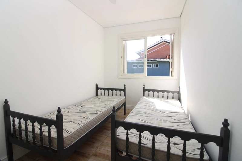 Casa com 3 dormitórios, mobiliada no centro de Xangri-lá: 10ª foto da galeria de imagens do imóvel