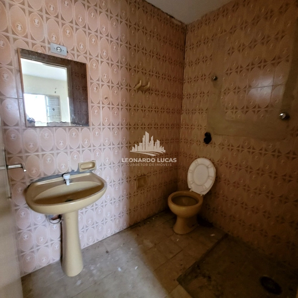 CASA À VENDA COM TRÊS DORMITÓRIOS SENDO UMA SUÍTE NO BAIRRO GUANABARA.: 10ª foto da galeria de imagens do imóvel