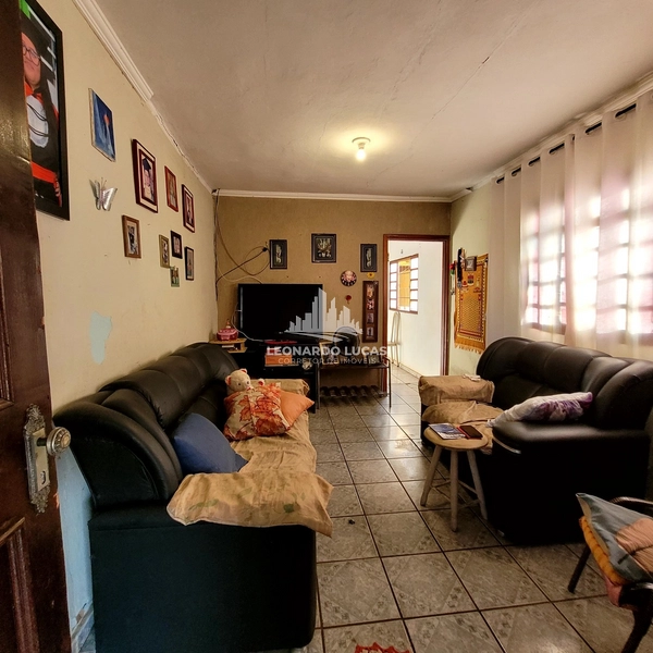 CASA À VENDA COM 03 DORMS. SENDO UMA SUÍTE NO BAIRRO LABIENOPOLIS.: 2ª foto da galeria de imagens do imóvel