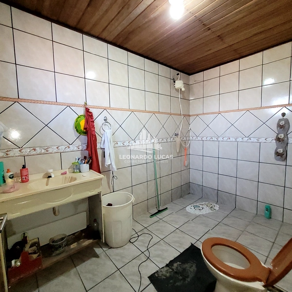 CASA À VENDA COM 03 DORMS. SENDO UMA SUÍTE NO BAIRRO LABIENOPOLIS.: 8ª foto da galeria de imagens do imóvel