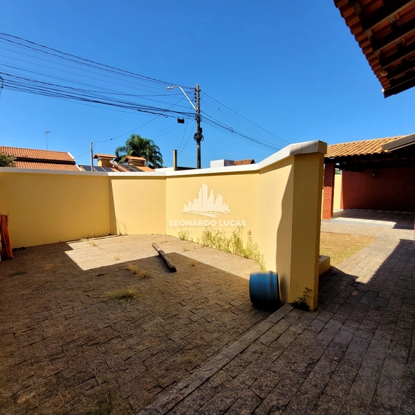 CASA À VENDA COM 03 DORMS. SENDO UMA SUÍTE COM 640 M² DE TERRENO.: 15ª foto da galeria de imagens do imóvel
