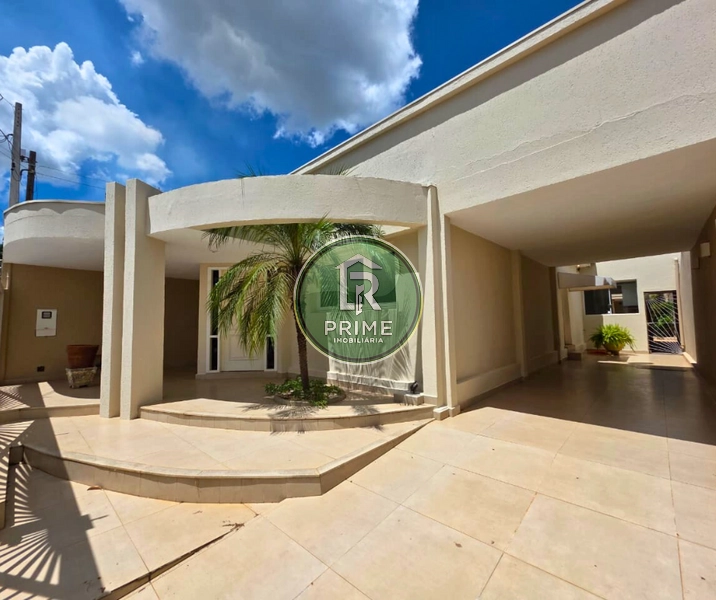 CASA COM 03 DORMS. SENDO UMA SUÍTE COM CLOSET E PISCINA NO LABIENOPOLI: 3ª foto da galeria de imagens do imóvel