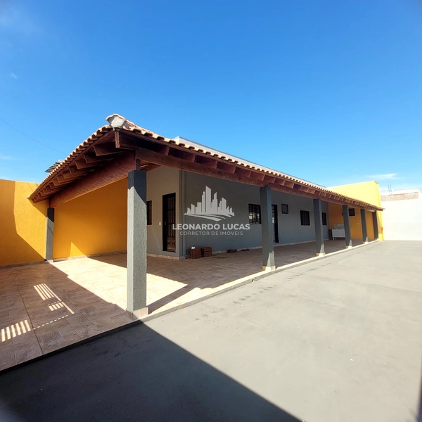 CASA À VENDA COM 02 DORMITÓRIOS NO BAIRRO ECOVILLE.: 1ª foto da galeria de imagens do imóvel