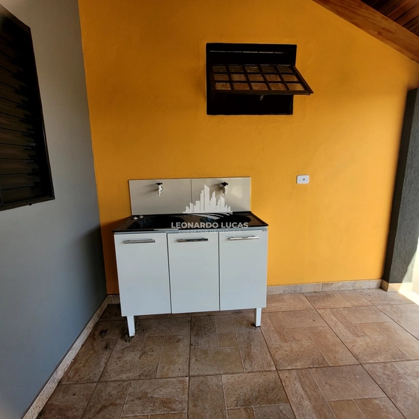 CASA À VENDA COM 02 DORMITÓRIOS NO BAIRRO ECOVILLE.: 10ª foto da galeria de imagens do imóvel