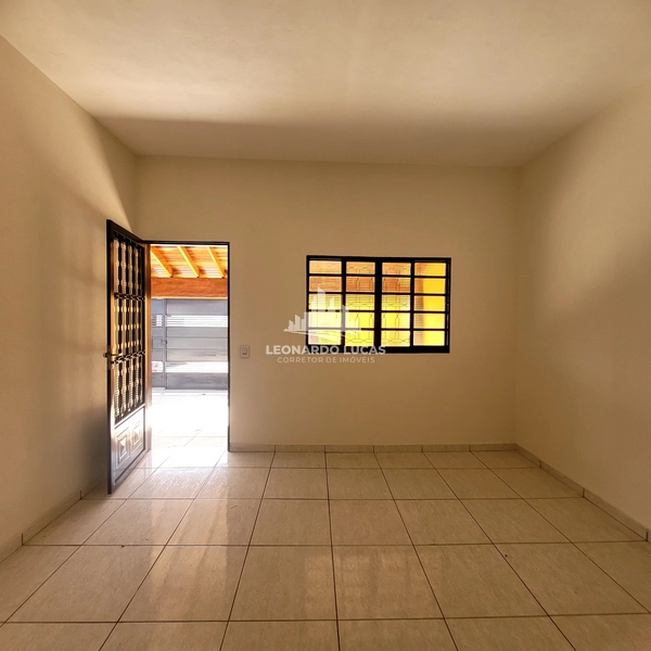 CASA À VENDA COM 02 DORMITÓRIOS NO BAIRRO ECOVILLE.: 4ª foto da galeria de imagens do imóvel