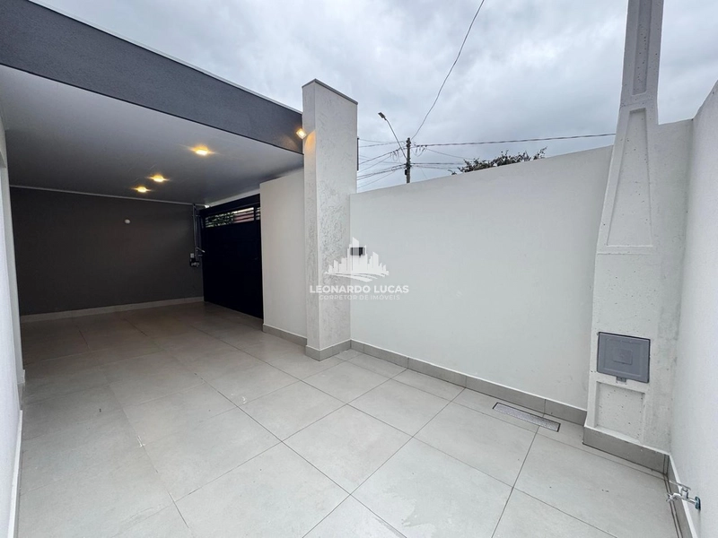 CASA MODERNA À VENDA COM 03 DORMITÓRIOS SENDO 02 SUÍTES NO PARQUE REAL: 4ª foto da galeria de imagens do imóvel