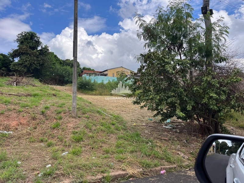 TERRENO DE 200 MTS À VENDA NO BAIRRO ARACELI POR R$ 60 MIL.: 2ª foto da galeria de imagens do imóvel